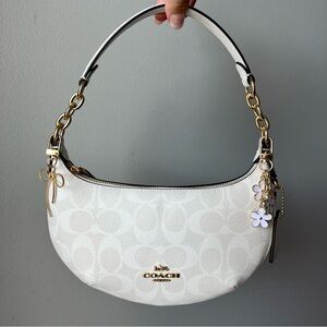NWT Coach Signature Canvas & Leather Payton Hobo Gold /Chalk Glacier White NWT
